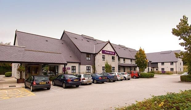 Premier Inn Llandudno Ландъдно Джънкшън Екстериор снимка